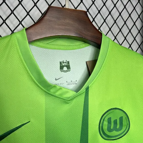 2024/2025 VfL Wolfsburg Home Football Shirt — view 4