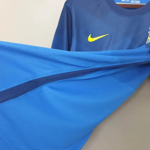 2020 Brazil Soccer Jersey Away — view 8