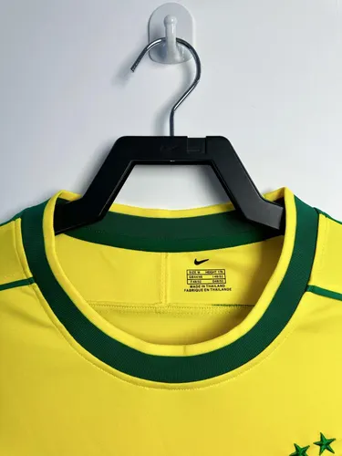 1998 Retro Long Sleeve Brazil Soccer Jersey Home AAA fan-grade — view 3