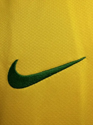 2006 Retro Brazil Home Soccer Jersey AAA fan-grade — view 6