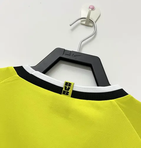 1995/1996 Retro Dortmund Home Football Shirt — view 7
