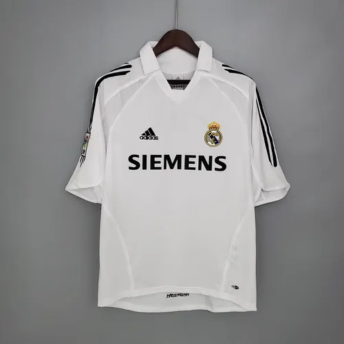 2005/2006 Retro Real Madrid Home — view 1