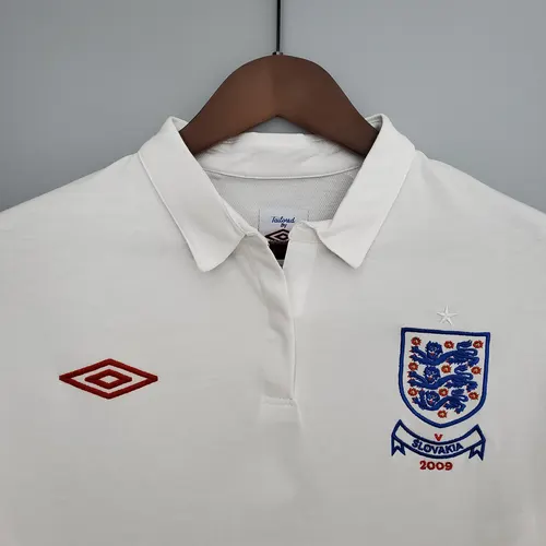 Maillot de football rétro 2010 Angleterre Domicile AAA qualité fan — view 4