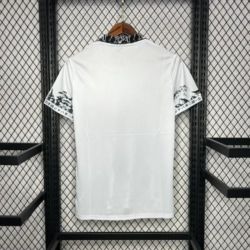 2024-2025 Japan うずまきナルト Uchiha Sasuke Jersey AAA fan-grade — view 2