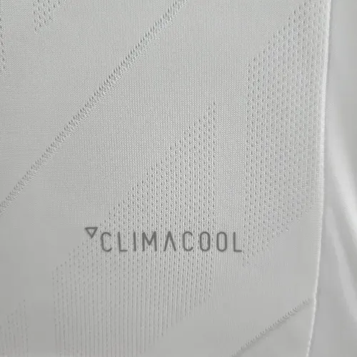 2017/2018 Retro Real Madrid Home — view 10