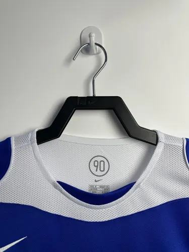 2004 Retro Brazil Away Soccer Jersey AAA fan-grade — view 3