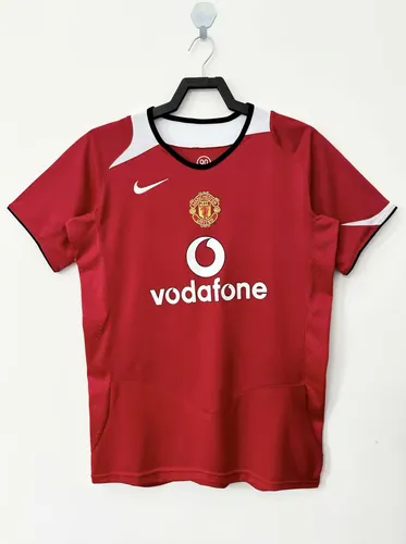 2005/2006 Retro Manchester United Home Football Shirt AAA fan-grade