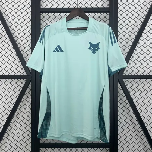2025/2026 Wolverhampton Wanderers Training clothes Football Shirt AAA fan-grade