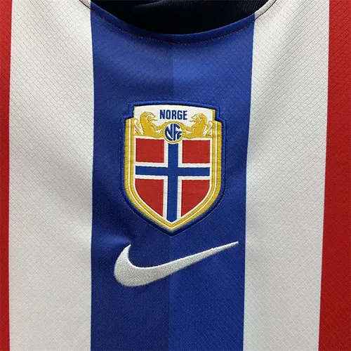 2024-2025 Norway Home Jersey AAA fan-grade — view 5