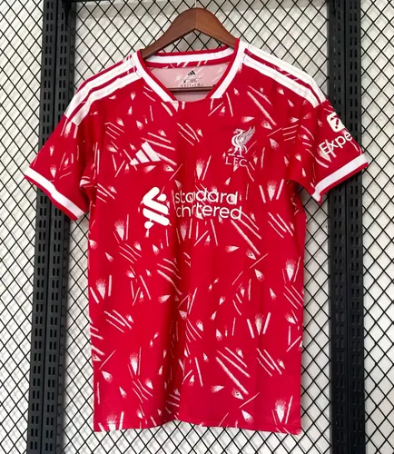 2026/2027 Liverpool Home Football Jersey AAA fan-grade — view 1