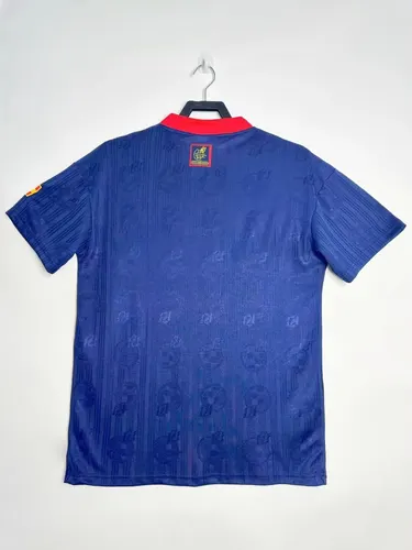 1996 Retro Spain Away Soccer Shirt AAA fan-grade — view 2