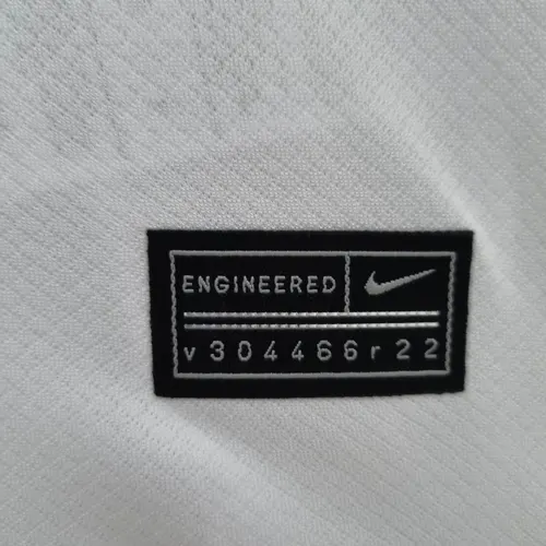 2022/2023 Tottenham Football Shirt Home — view 10