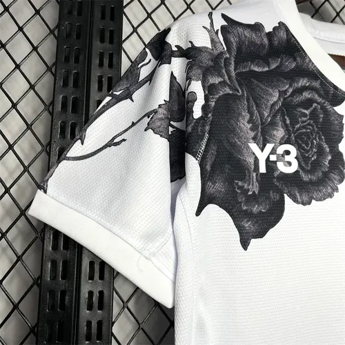 2024/2025 Real Madrid Y-3 White Special Edition Jersey — view 5