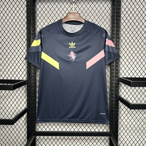 2024/2025 Juventus Pre-match Training Uniform Jersey AAA fan-grade