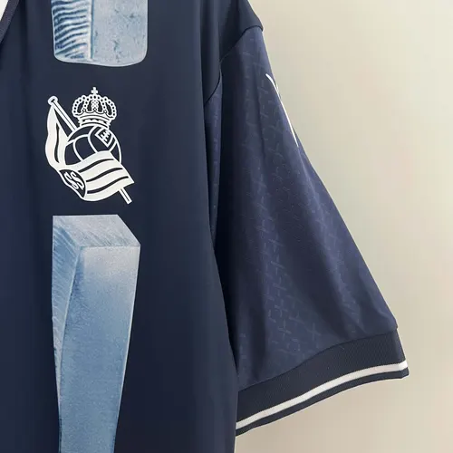 2023/2024 Real Sociedad Away Football Shirt — view 7