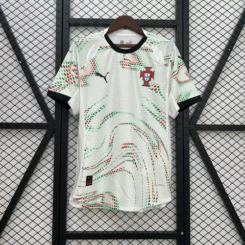 Camiseta de Fútbol Visitante 2025 de Portugal AAA calidad fan — view 3