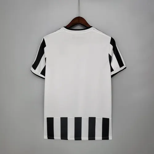 Juventus 2021/2022 Soccer Jersey AAA fan-grade Home — view 2