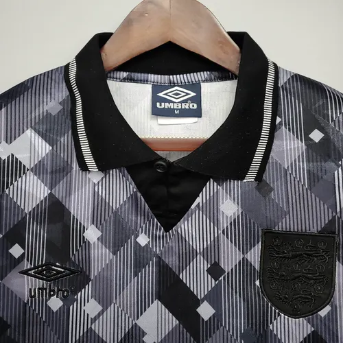 1990 Retro England Away Soccer Jersey AAA fan-grade — view 3