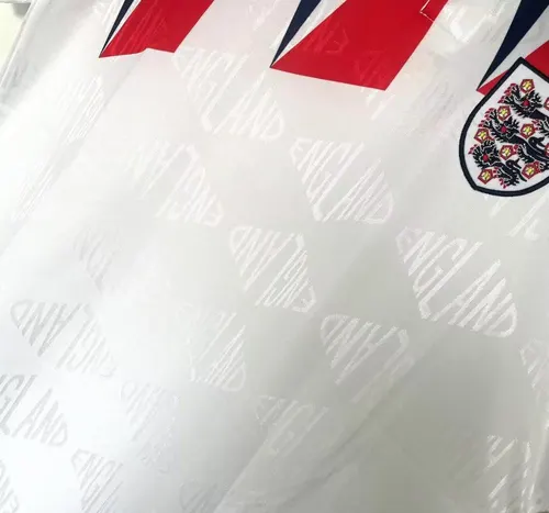 1992 Retro England Home Soccer Jersey AAA fan-grade — view 4