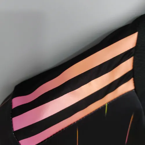 Juventus 2021/2022 jersey AAA fan-grade away — view 8