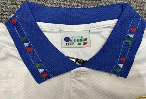 1994 Retro FIFA Italy Away Soccer Shirt AAA fan-grade — view 3
