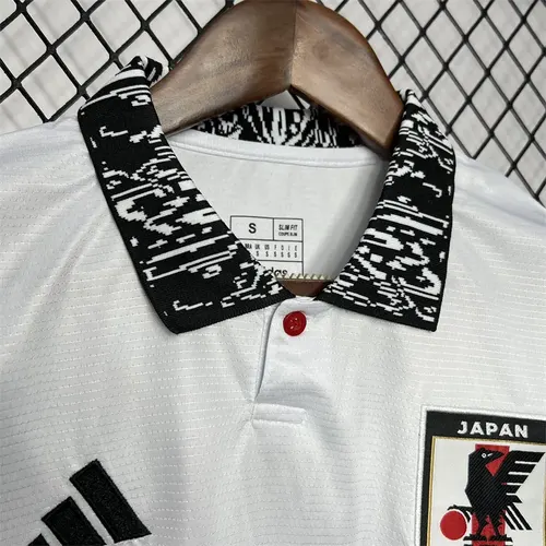 2024-2025 Japan ペイン Pain Jersey AAA fan-grade — view 4