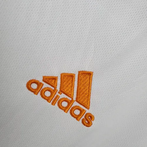 2021/2022 Real Madrid Football Shirt Home — view 4