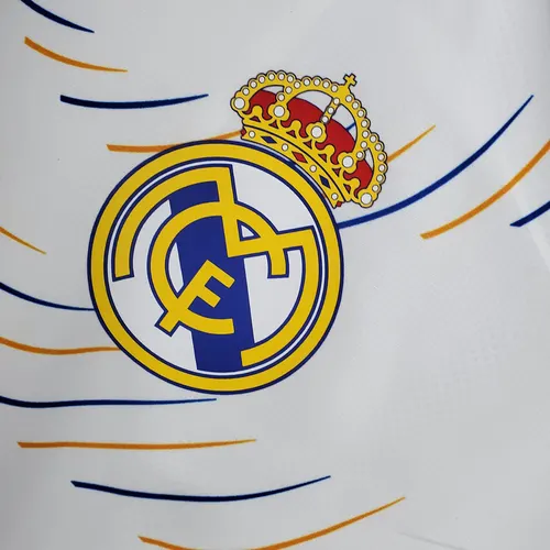 2021/2022 Real Madrid Jersey Windbreaker White(Blue Edge) — view 5