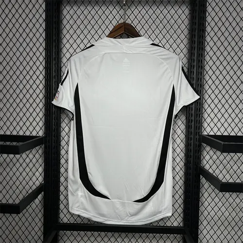 2006 Retro Germany Home Soccer Jersey AAA fan-grade — view 2