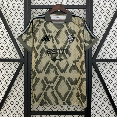 2025/2026 Bayern Munich Édition Spéciale Année du Serpent Maillot de football Qualité thaï