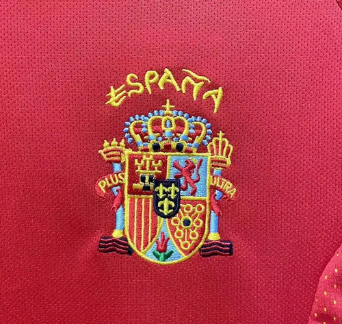 2002 Retro Spain Home Soccer Shirt — view 4