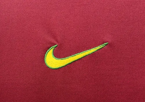 1998 Retro Portugal Home Football Shirt AAA fan-grade — view 8