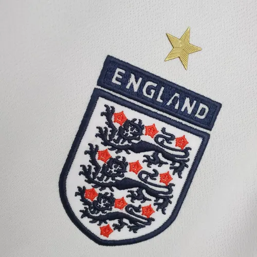2006 Retro England Home Soccer Jersey 1:1 Thai Quality — view 5