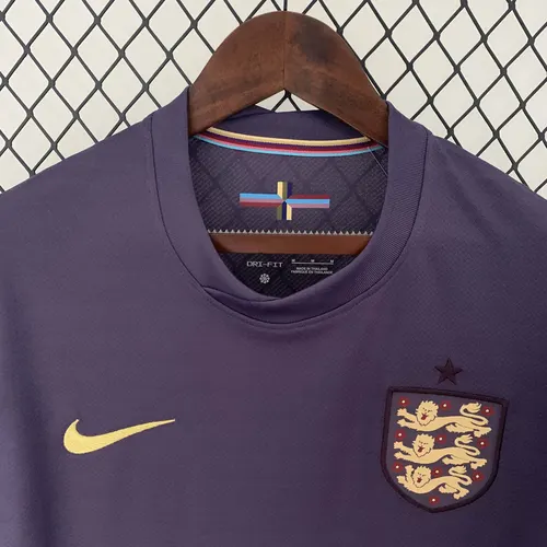 Maillot de football extérieur Angleterre 2024 Qualité thaï 1:1 — view 3