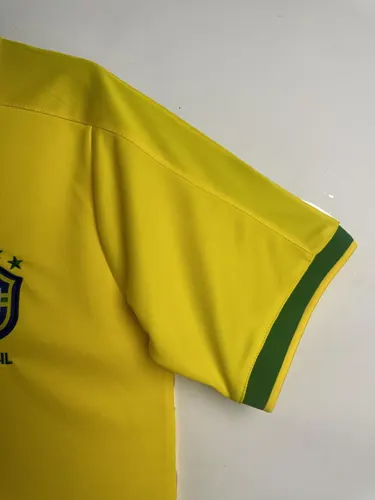 1997 Retro Brazil Soccer Jersey Home AAA fan-grade — view 8