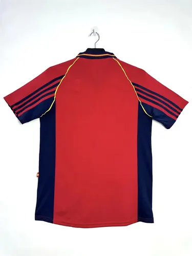 1998 Retro Spain Home Soccer Shirt AAA fan-grade — view 2
