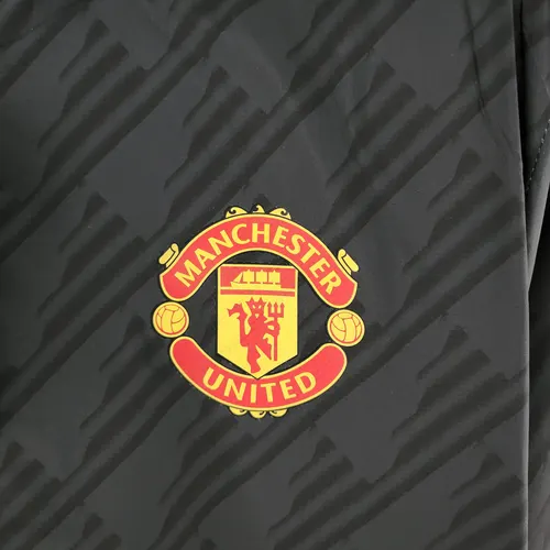 2022/2023 Manchester United Windbreaker Black Red Edge — view 5