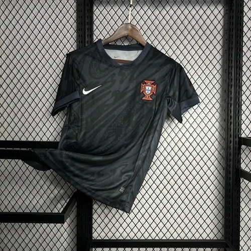 2024-2025 Portugal Goalkeeper uniform 2 Jersey — view 3