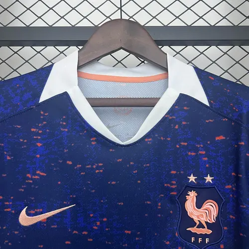 Maillot de football domicile France 2025 AAA qualité fan — view 3