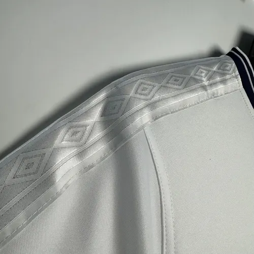 1999-2001 Retro England Home Soccer Jersey AAA fan-grade — view 5