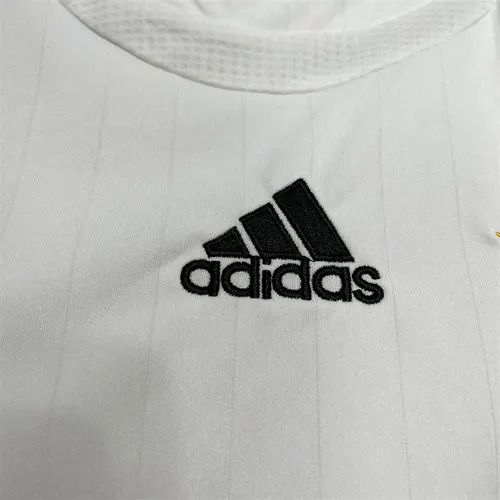 2006 Retro Germany Home Soccer Jersey AAA fan-grade — view 5