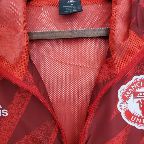 2021/2022 Manchester United Jersey Windbreaker Red — view 7