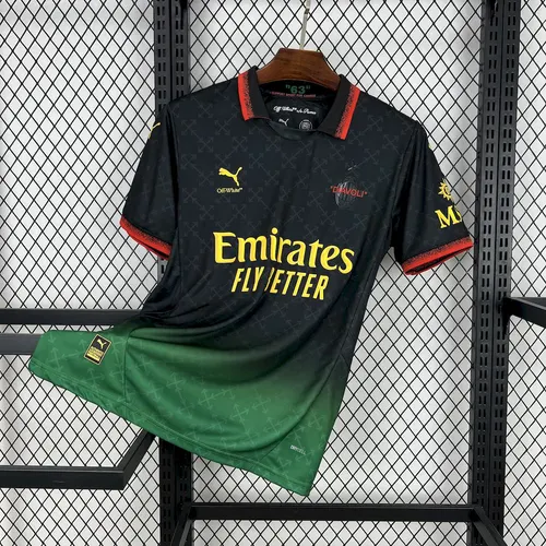 2025/2026 AC Milan Edición Co-Branded Camiseta de Fútbol Calidad Tailandesa