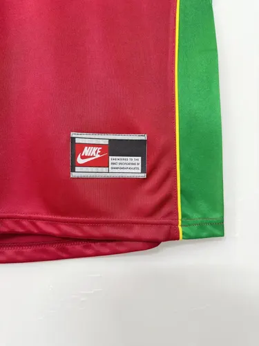 1998 Retro Portugal Home Football Shirt AAA fan-grade — view 9