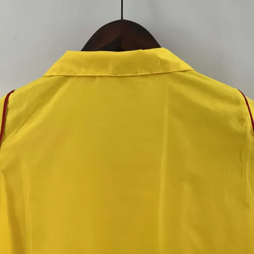2023 Flamengo Windbreaker yellow Soccer Jersey AAA fan-grade — view 4