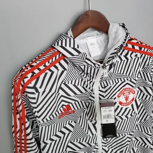2021/2022 Manchester United Jersey Windbreaker Black-White Stripes — view 6