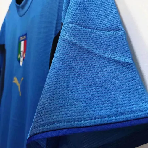 2006 Retro Italy Home Soccer Shirt AAA fan-grade — view 7