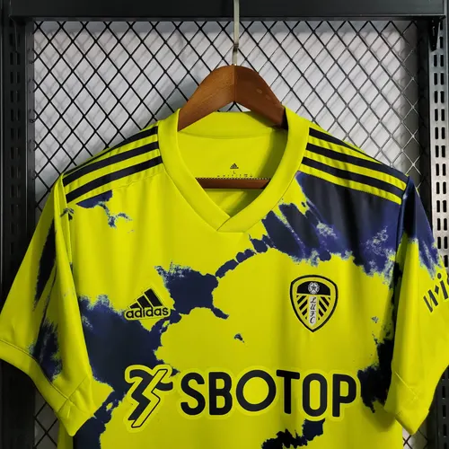 2022/2023 Leeds United Away Soccer Jersey — view 4
