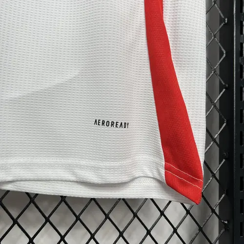 2024/2025 Fulham Home Football Shirt AAA fan-grade — view 8