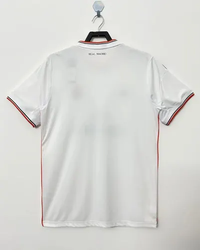 2013/2014 Real Madrid Home Football Shirt — view 2